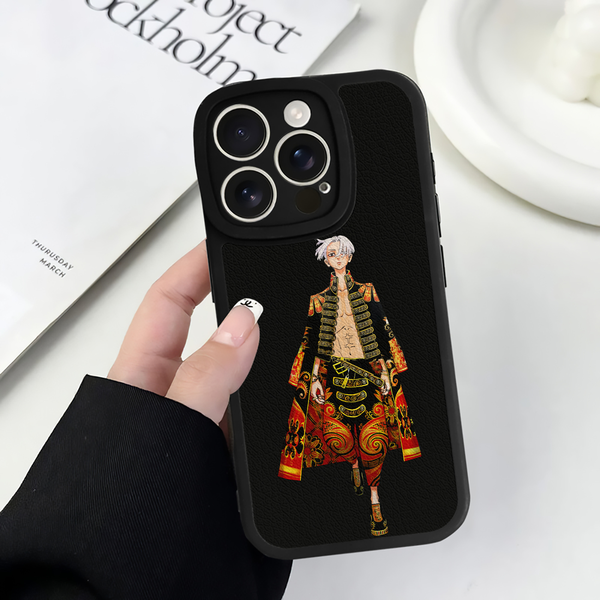 （画像用） 東京リベンジャーズ Tokyo Revengers 【iPhone 16シリーズ対応】シリコンスマホケース（レザー調） 材質：シリコン